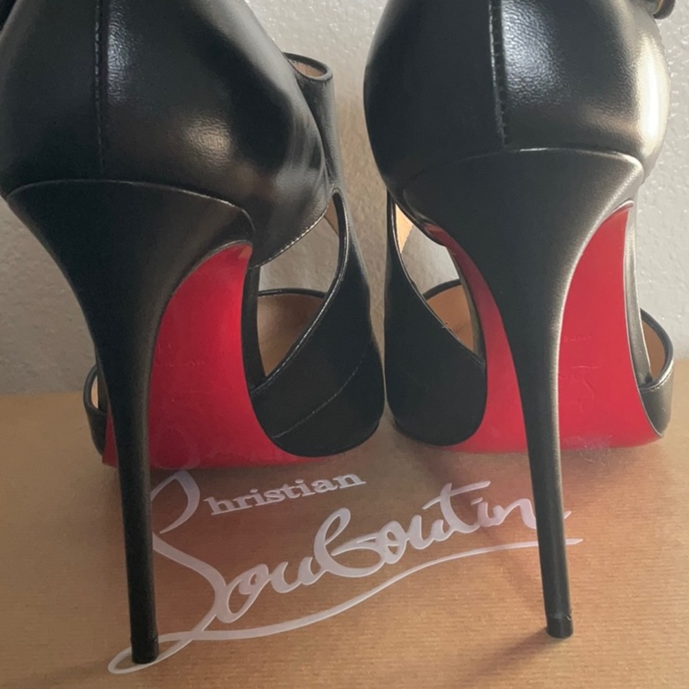 New in Box- Christian Louboutin Sharpeta 100 Nappa Shiny Black Stilettos - Picture 6 of 6